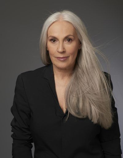 Sofía Quirell con Khraal
